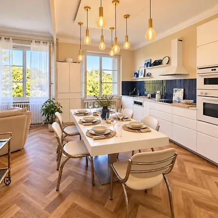 Centre, 115 M2, 3 Et Parking * Châtillon-sur-Chalaronne